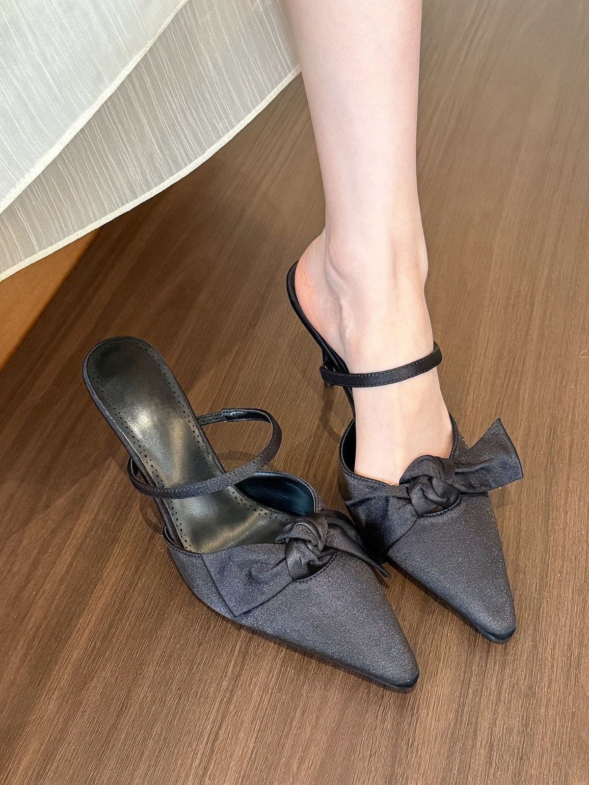 Sarah Express Satin Bow-Tie Pointed Toe Stiletto Heels Black