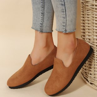Sarah Express Women's Suede Slip-On Round Toe Flats