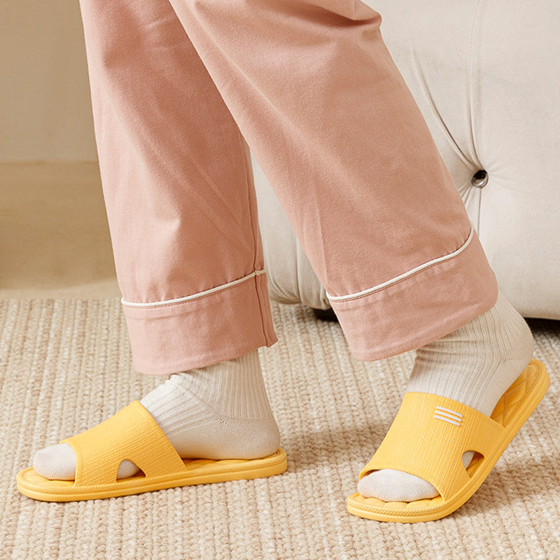 Sarah Express Lozenge Texture Indoor Home Couple Slippers