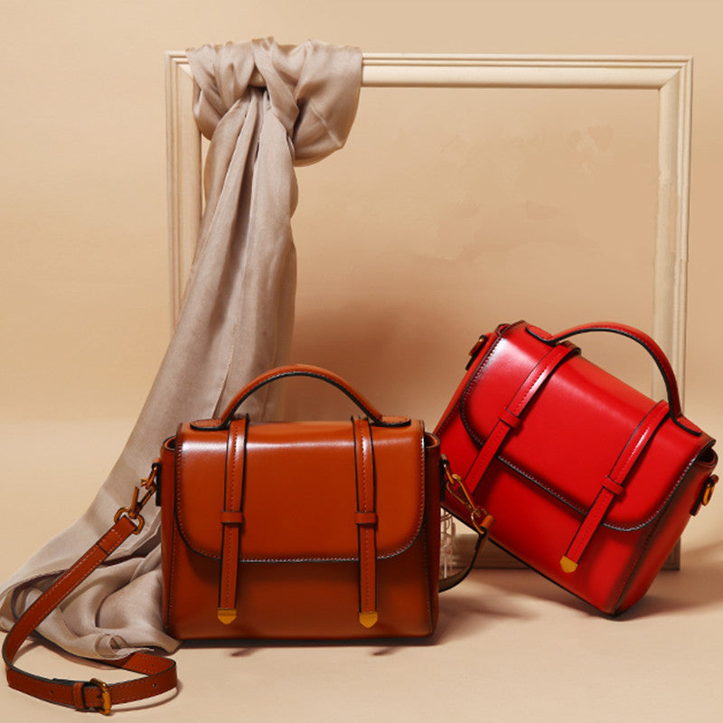 Sarah Express Retro Style Structured Leather Travel Bag