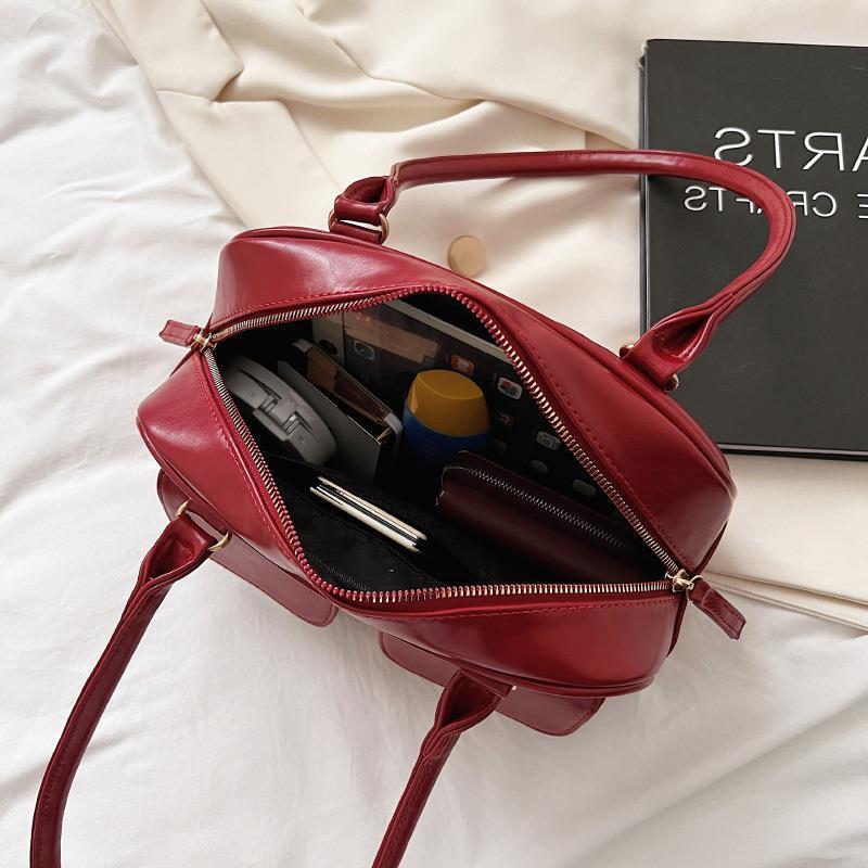 Sarah Express Multi-Pocket Structured Shoulder Handbag