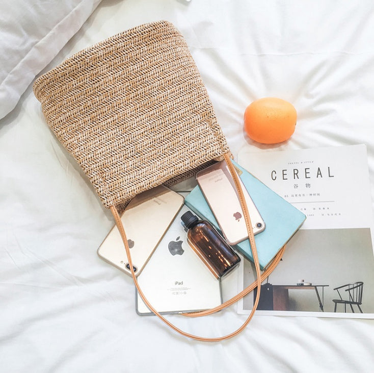 Sarah Express Woven Straw Shoulder Tote Bag