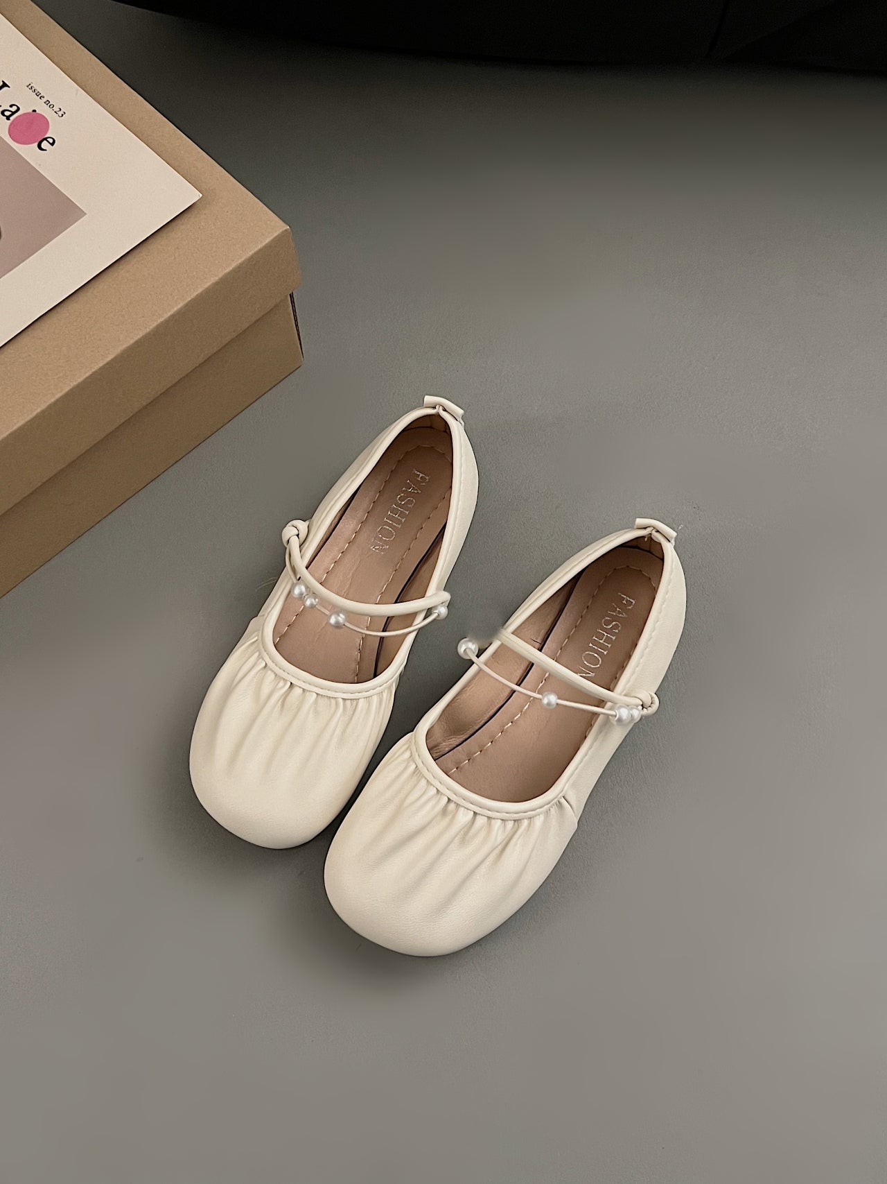 2026 Fall New Silver Mary Jane Loafers, French Gentle Shallow Vamp Flats Women Dress Shoes For Skirts – product detail alternate view