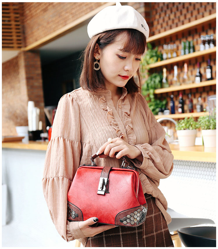 Sarah Express Structured Hexagon Detail Shoulder Bag