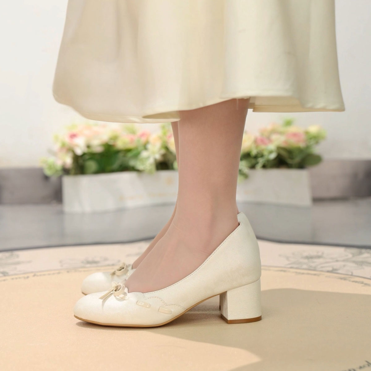 Sarah Express Ivory Jacquard Satin Bow Block Heels