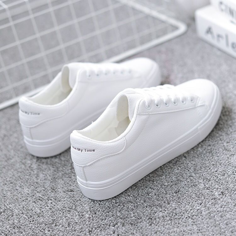 Sarah Express Casual Lace-Up Flat Sneakers