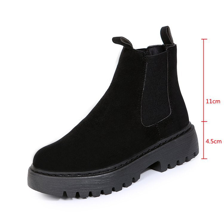 Sarah Express Women's Classic Platform Chelsea Boots