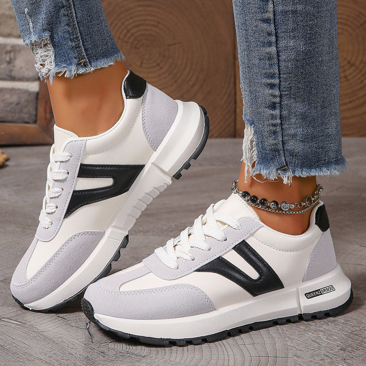 Sarah Express Breathable Mesh Flat Sole Running Sneakers