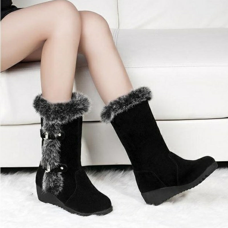 Sarah Express Women's Slip-On Fur Lined Snow Boots