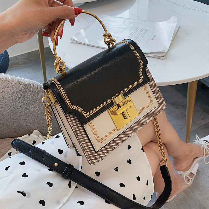 Sarah Express Textured Chain Shoulder Bag
