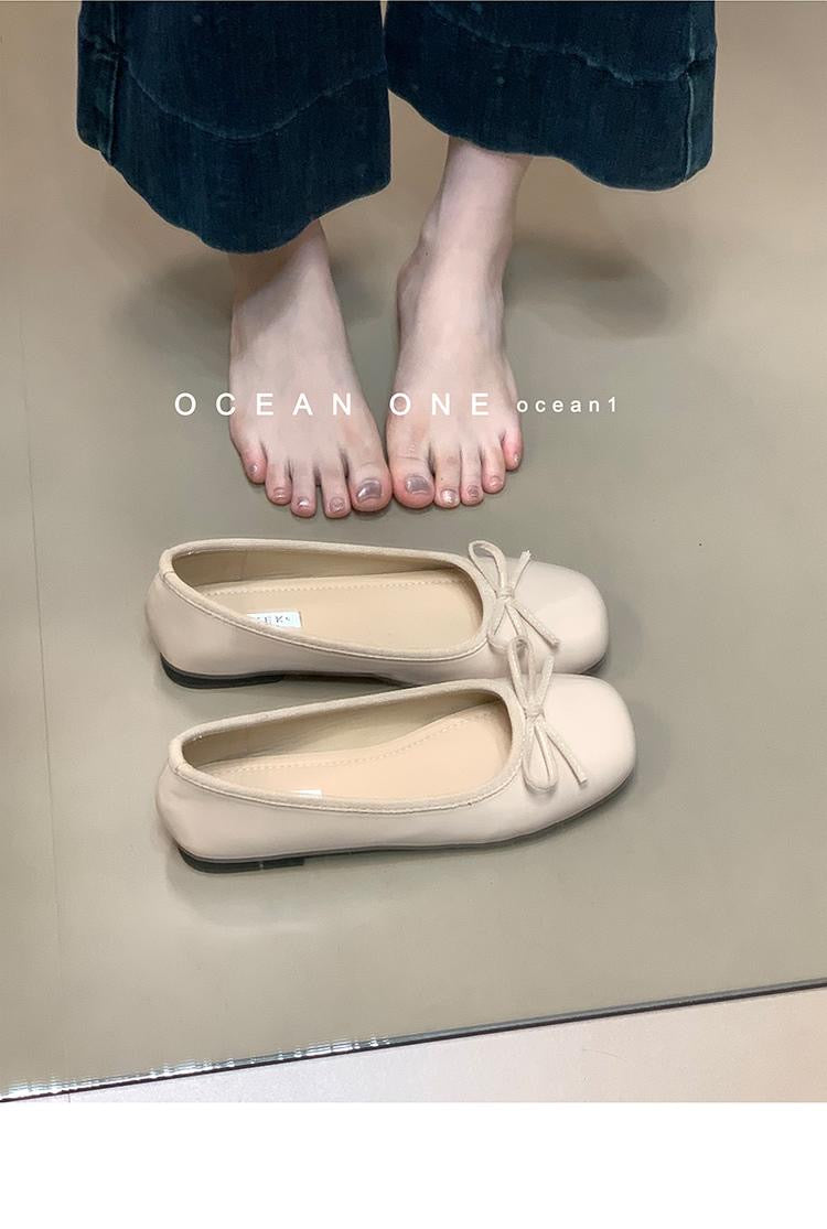 French Style Square Toe Ballet Flats – square toe detail alternate view 7