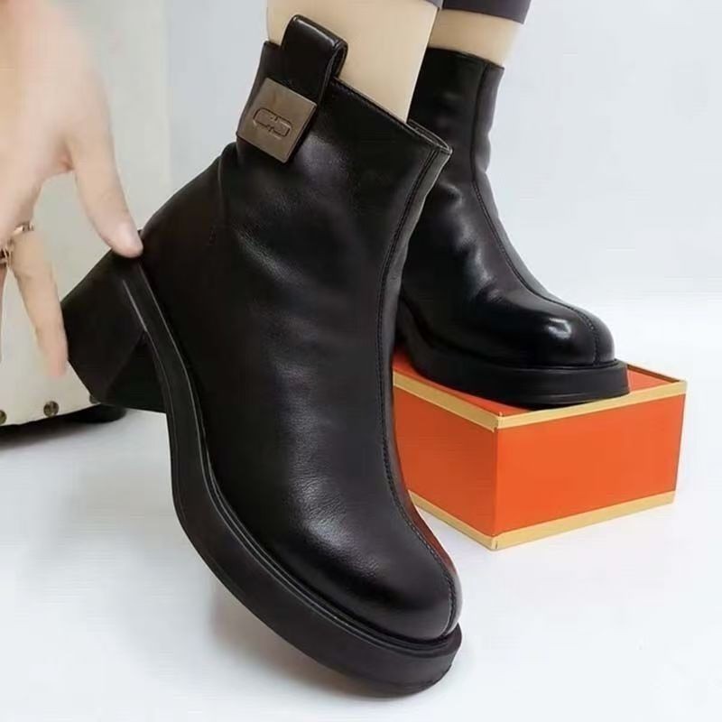 Sarah Express Women's Chunky Block Heel Ankle Boots
