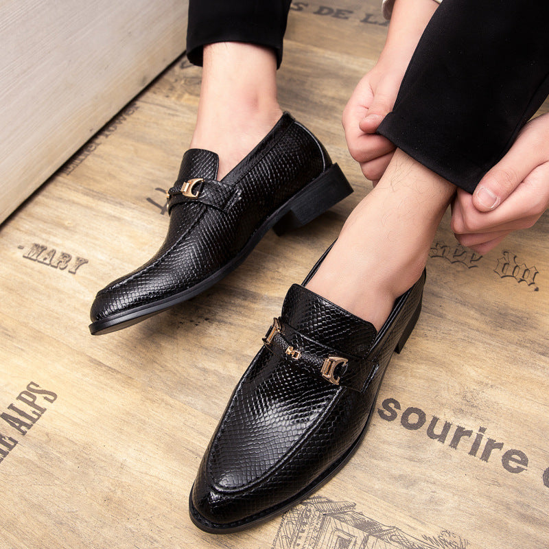 Sarah Express Men's Pointed Toe Textured Business Loafers