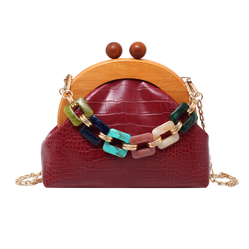 Sarah Express Shell Clutch with Diamond Detail Chain Red