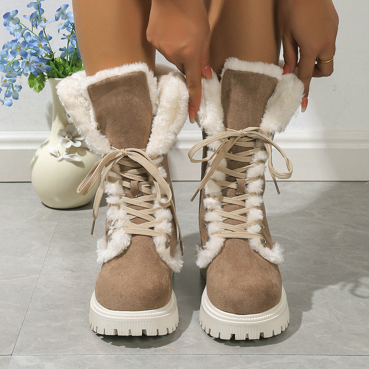 Sarah Express Fleece Lined Lace-Up Winter Snow Boots