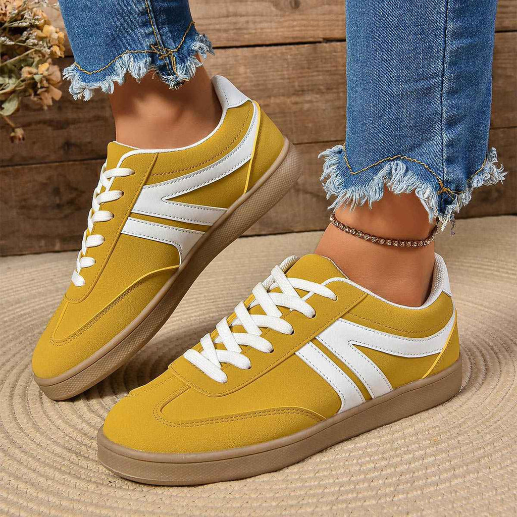 Sarah Express Women's Lace-Up Round Toe Flat Sneakers