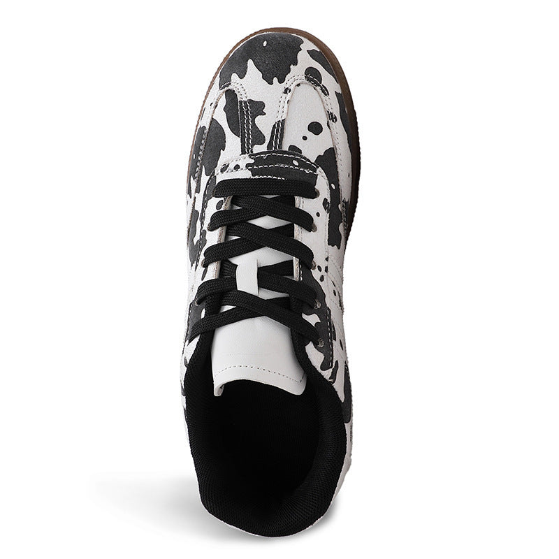 Sarah Express Retro Low-Top Sneakers in Beige