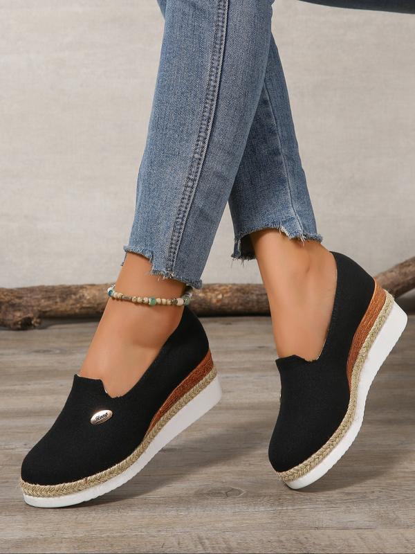 Sarah Express Striped Wedge Platform Sandals Chain Detail