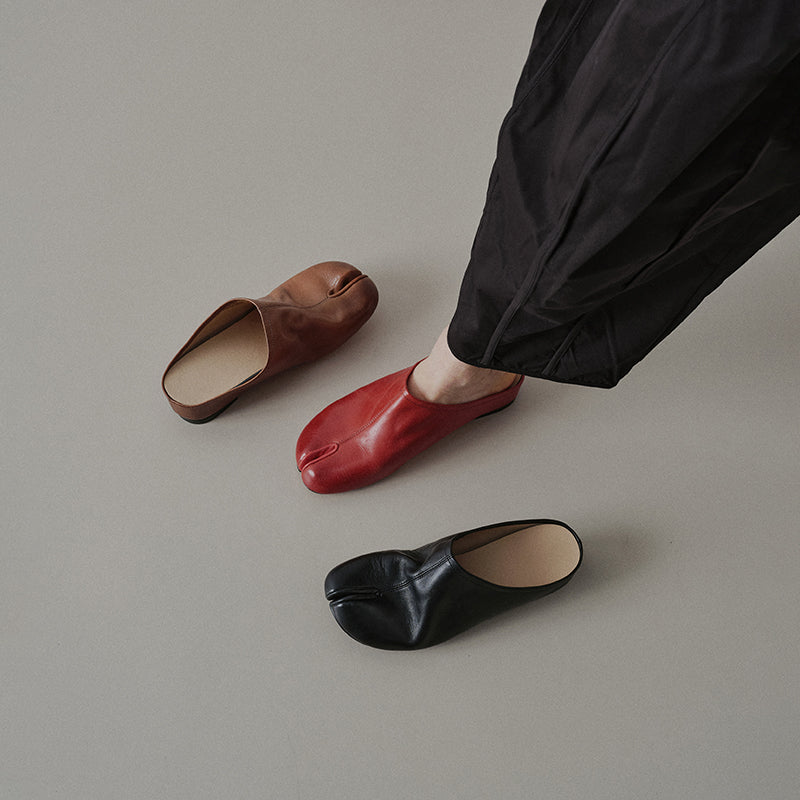 Sarah Express Women's Tabi Split-Toe Leather Mules