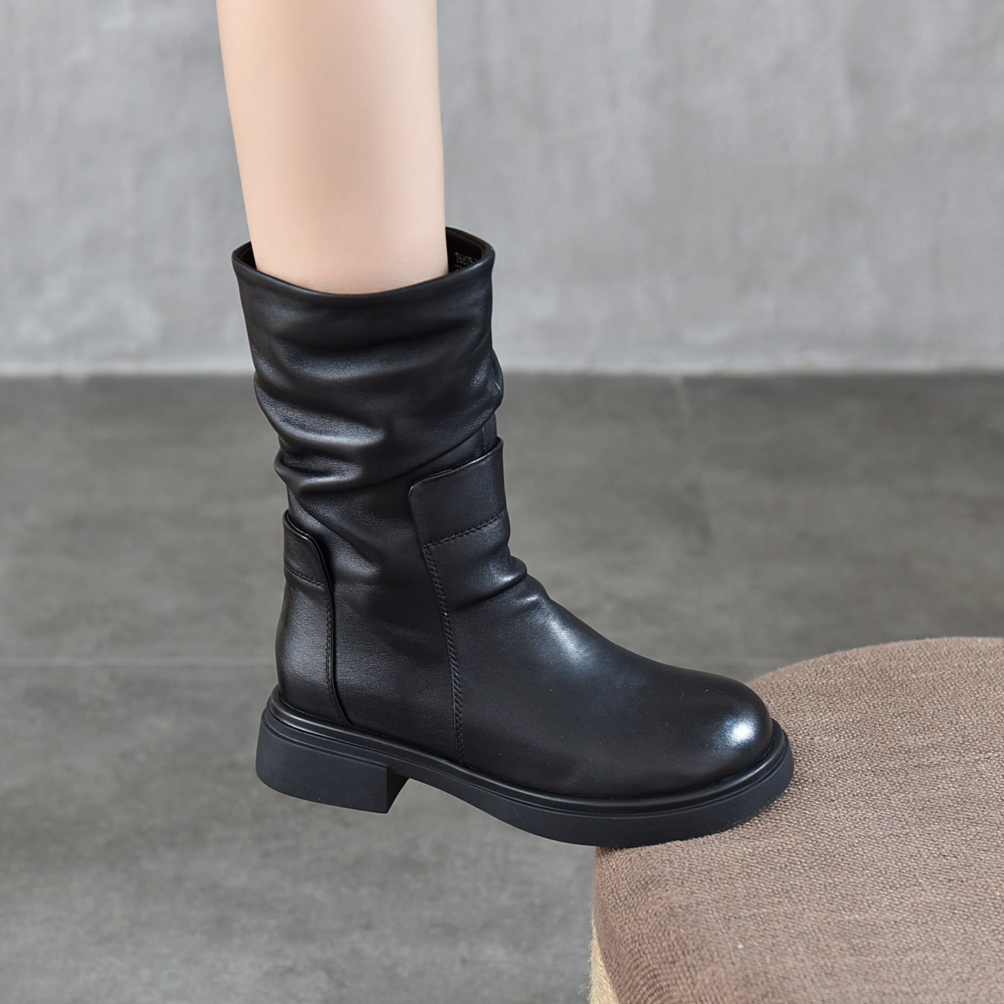 Sarah Express Women's Genuine Leather Mid-Calf Chunky Boots