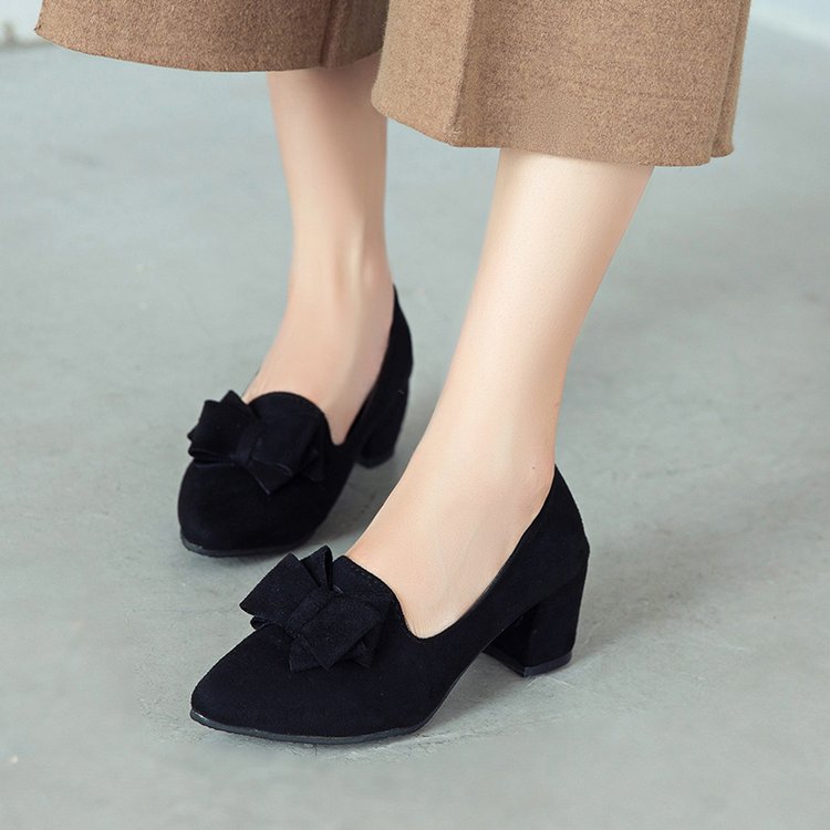 Sarah Express Pointy Toe Chunky Heel Bow Pumps