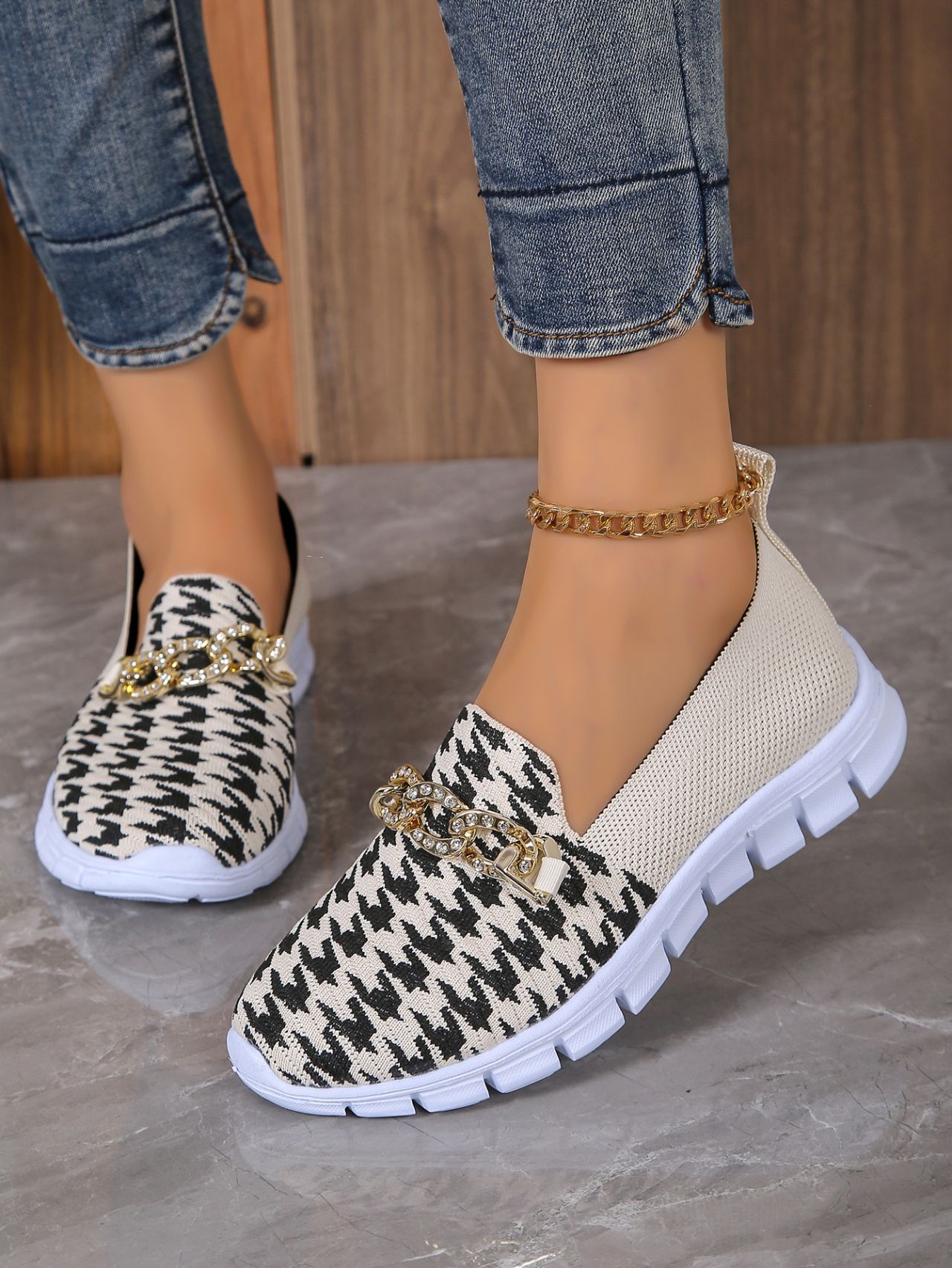 Sarah Express Houndstooth Chain Mesh Breathable Loafers