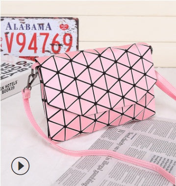 Sarah Express Geometric Rhombic Pattern Shoulder Bag Pink