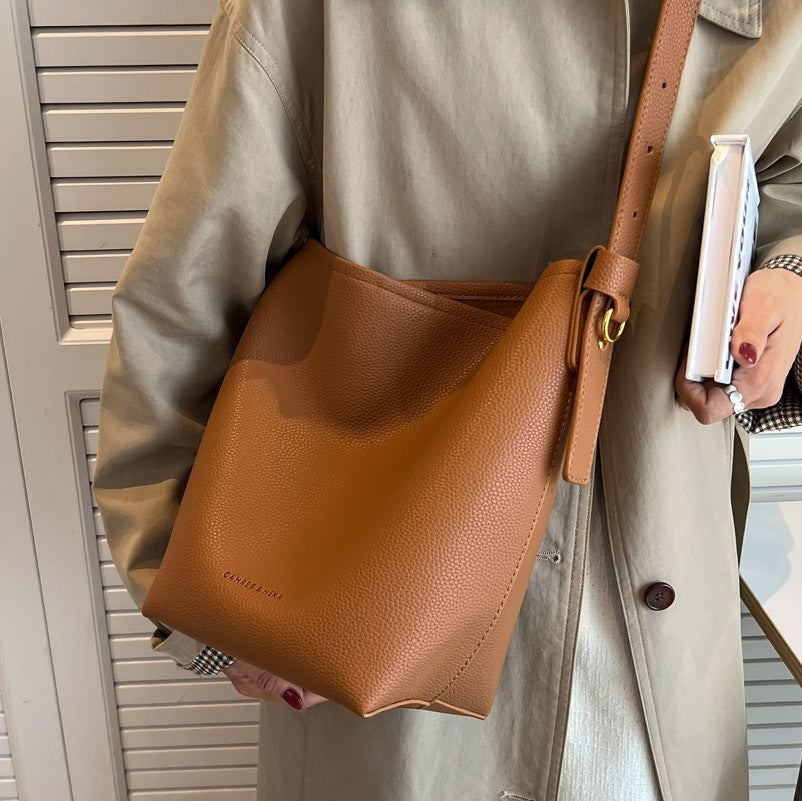 Sarah Express Retro Commuter Bucket Bag Adjustable Strap