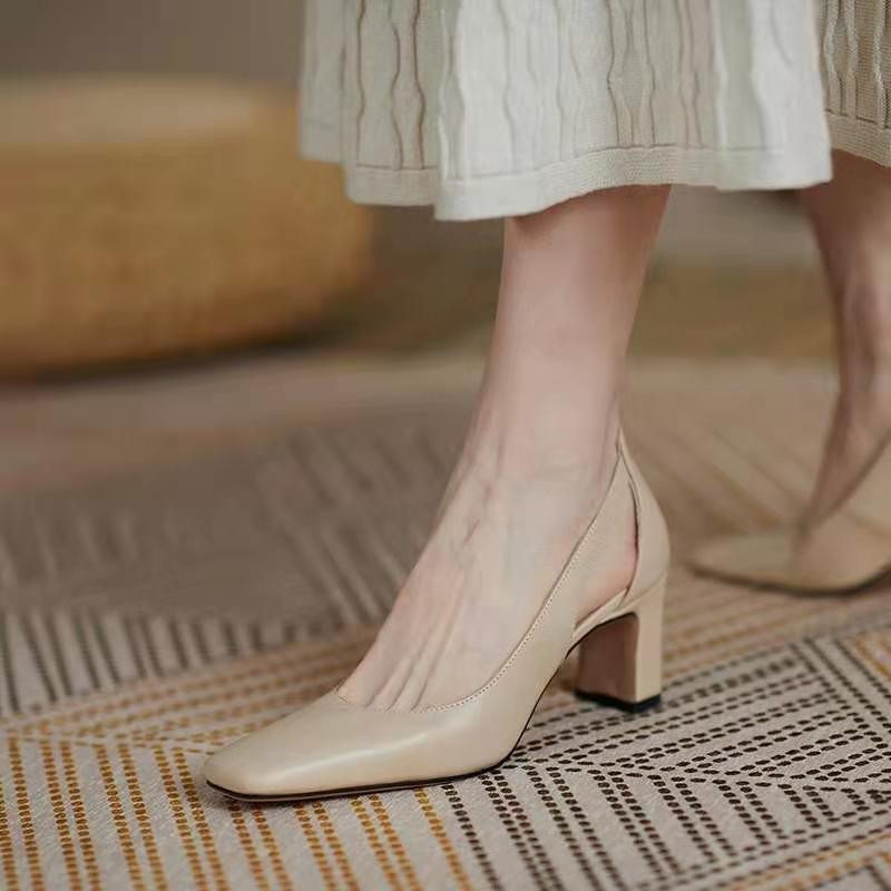 Sarah Express Chunky Heel Square Toe Commuter Pumps