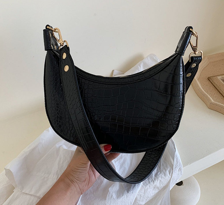 Sarah Express Crocodile Pattern Dumpling Shoulder Bag Black