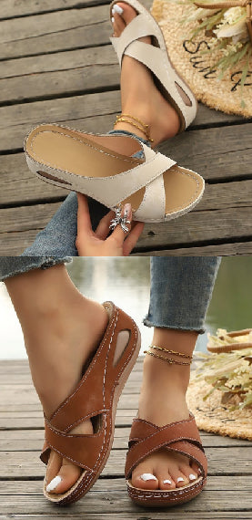 Sarah Express Lightweight Round Toe Beach Sandals Beige Brown