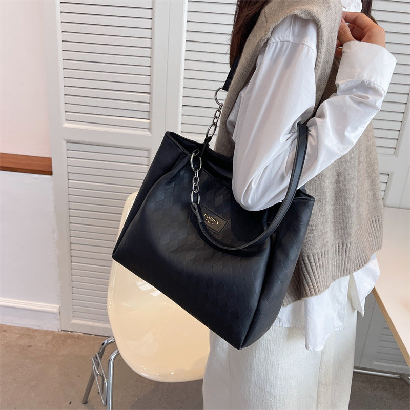 Sarah Express Rhombus Pattern Chain Shoulder Tote Bag