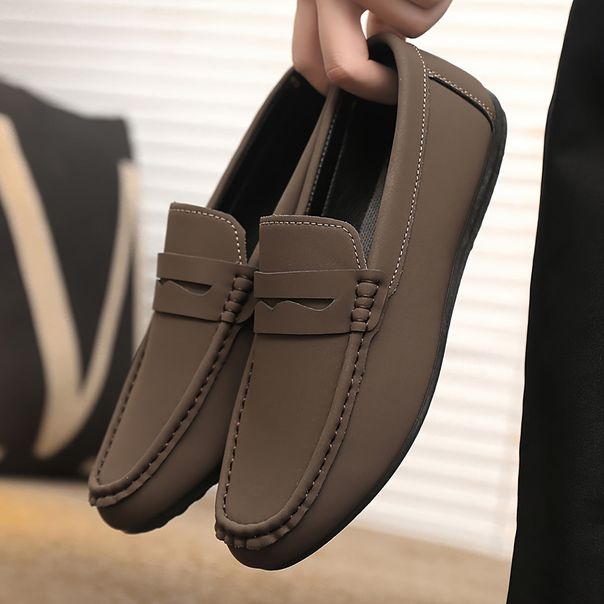 Sarah Express Men's Solid Color Canvas Penny Loafers