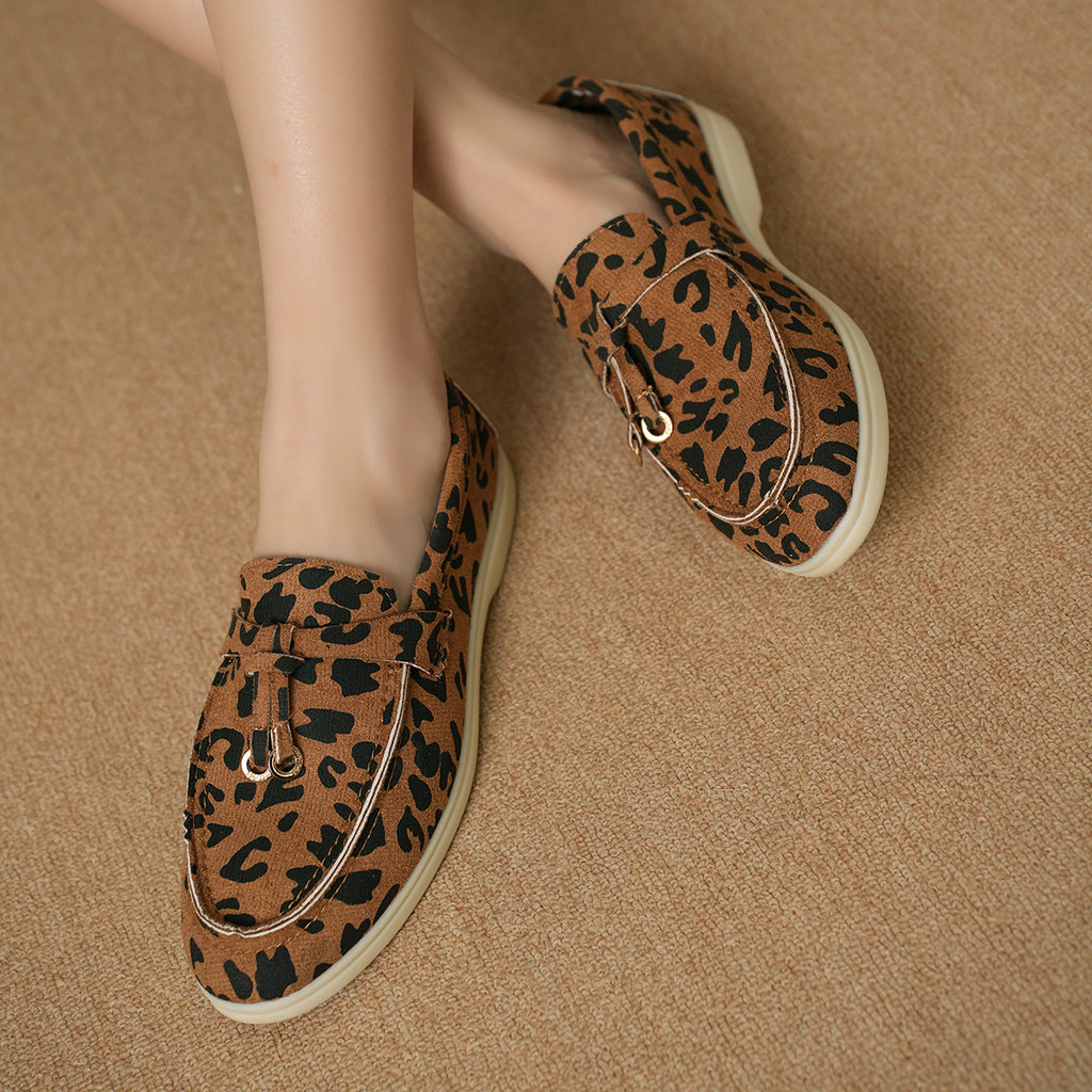 Sarah Express Leopard Print Casual Slip-on Pumps
