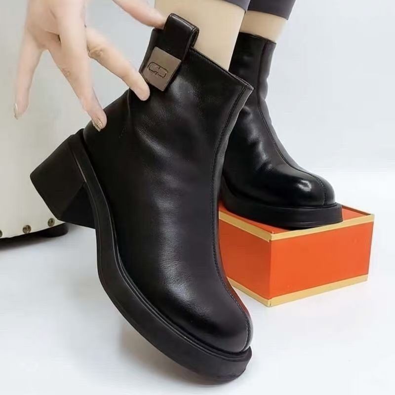 Sarah Express Women's Chunky Block Heel Ankle Boots