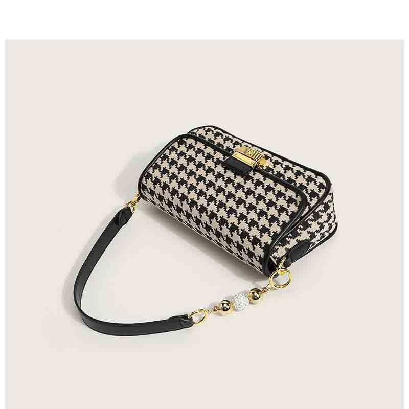 Sarah Express Houndstooth Pattern Shoulder Bag With Beads
