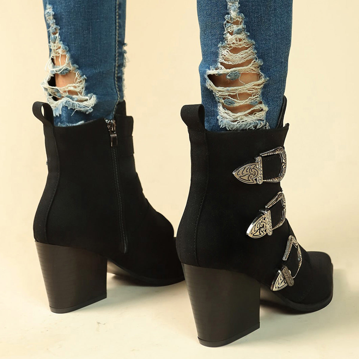 Sarah Express Retro Pointed Toe Chunky Heel Boots