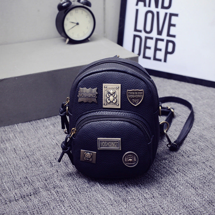 Sarah Express Mini Badge Detail Shoulder Bag