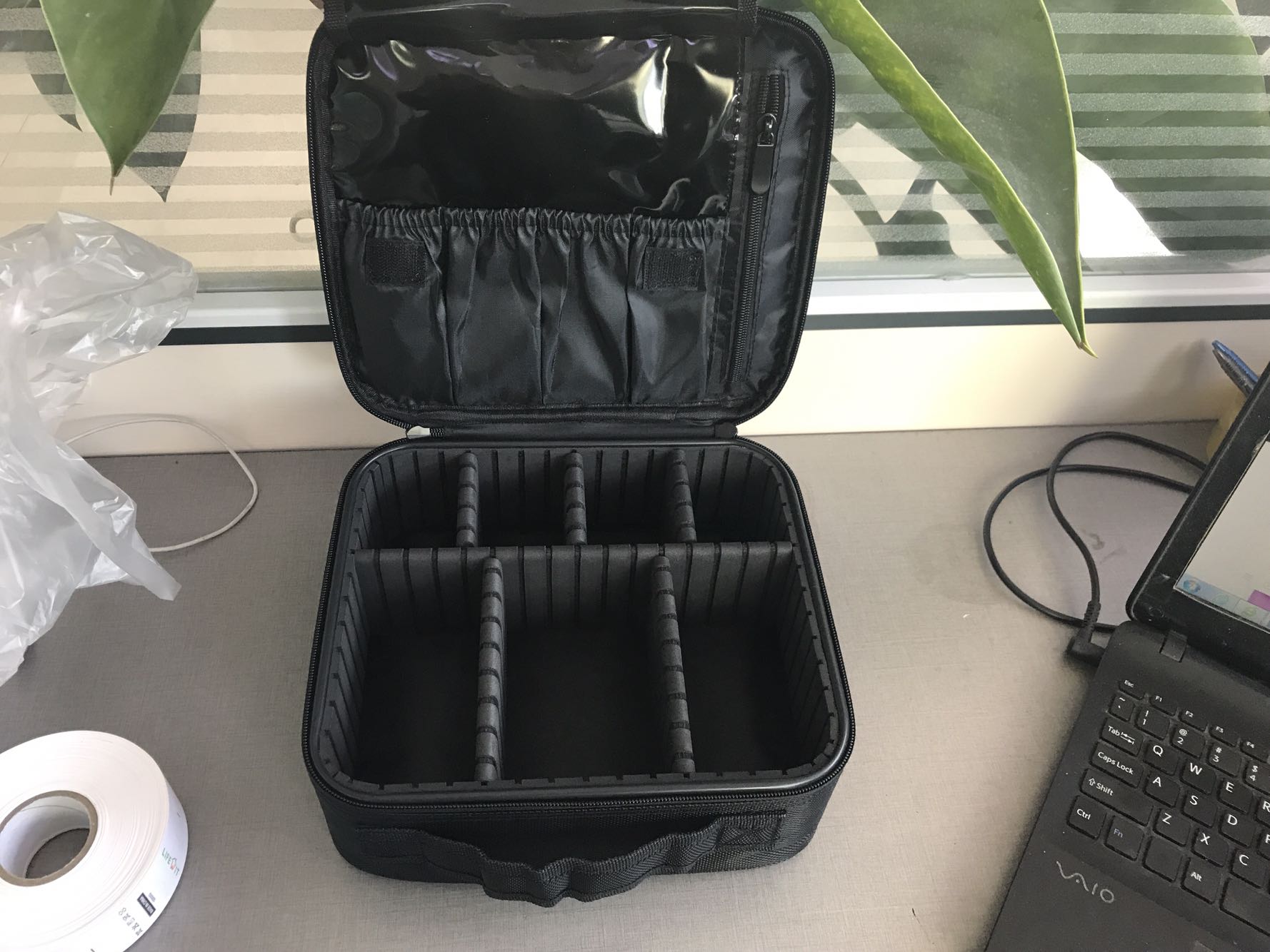 Sarah Express Structured Nylon Cosmetic Travel Bag