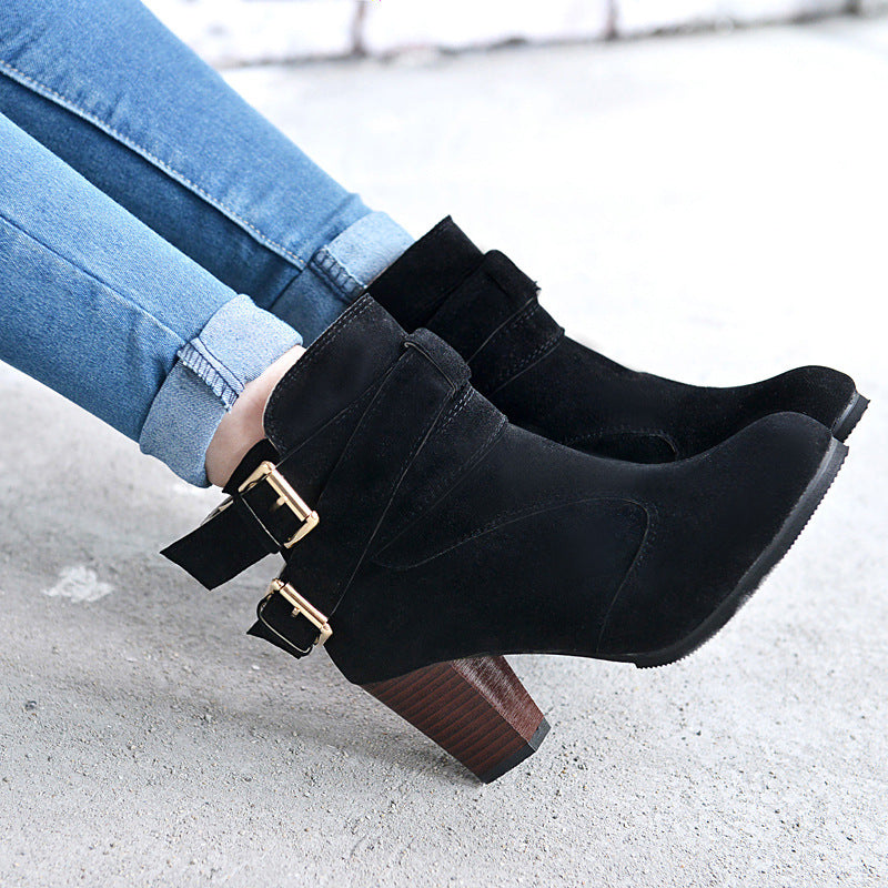 Sarah Express Women's Suede Platform Ankle Boots