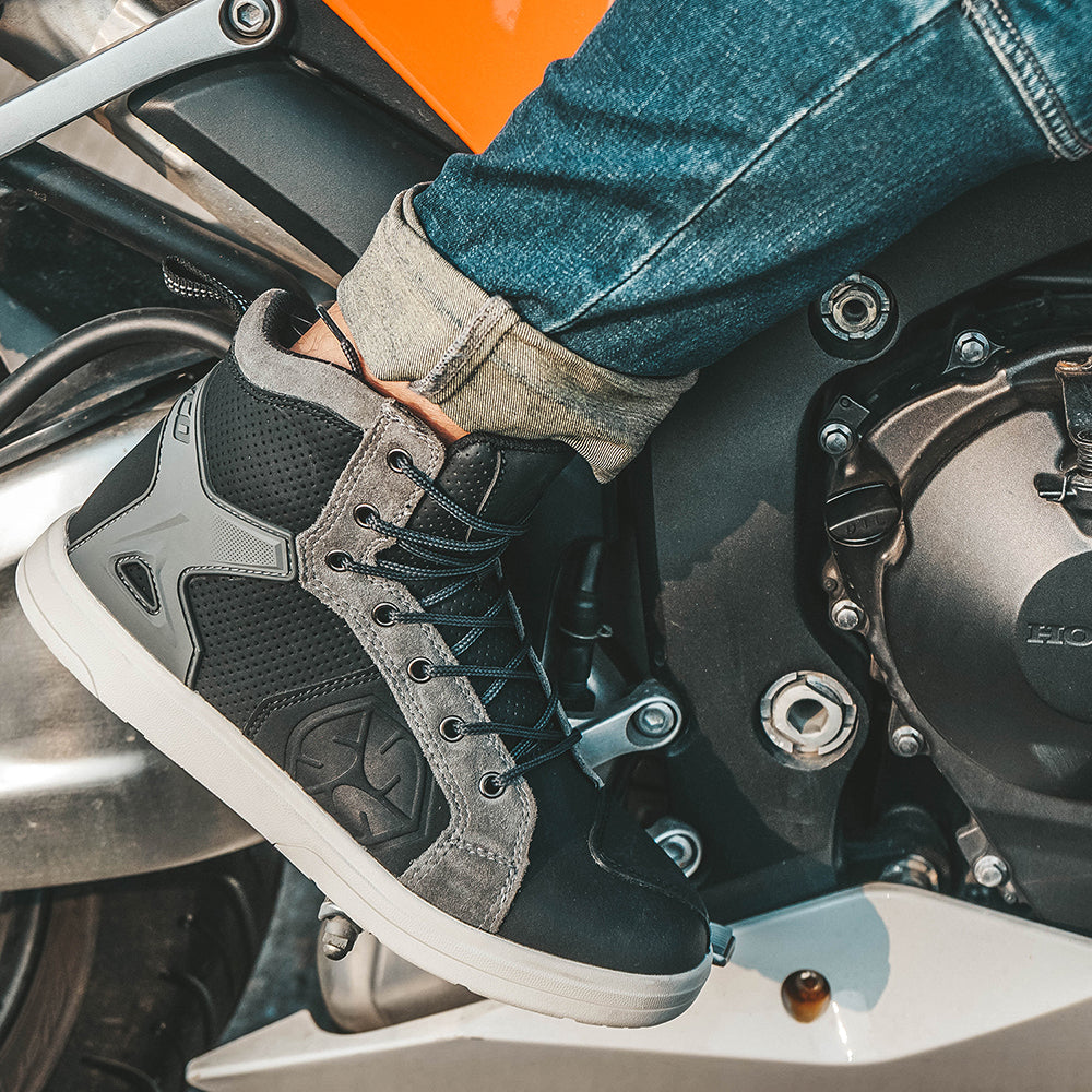 Sarah Express Motorcycle Riding Boots with Protection