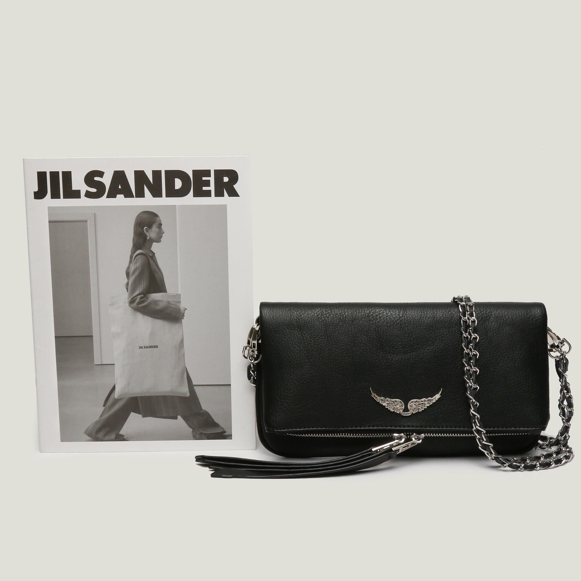 Sarah Express Quilted Chain Strap Shoulder Bag