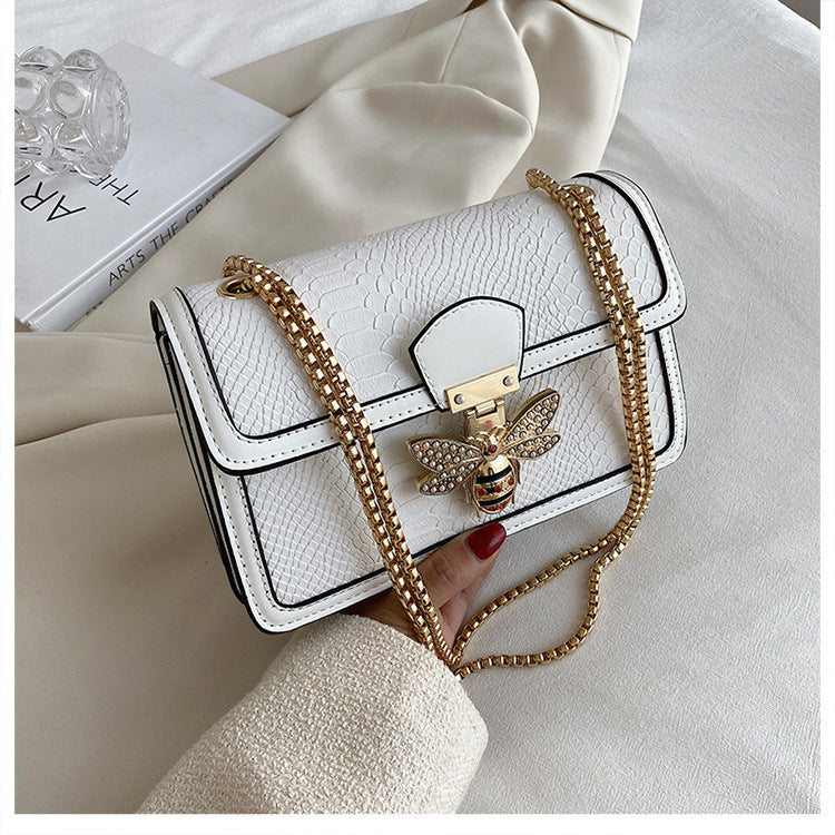 Sarah Express Retro Bee Emblem Chain Messenger Bag White