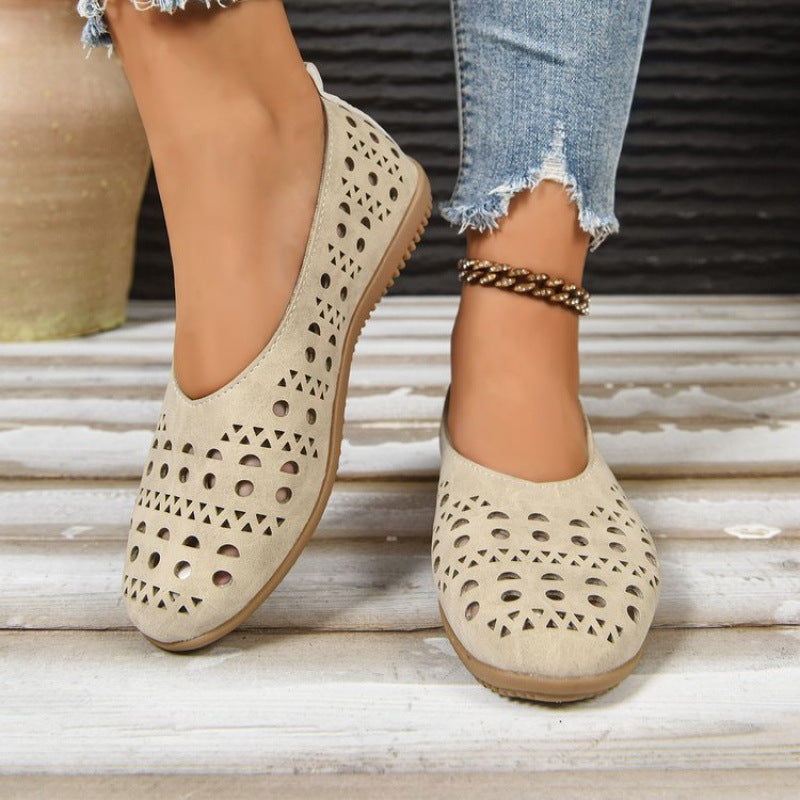 Sarah Express Women's Cutout Leather Flats