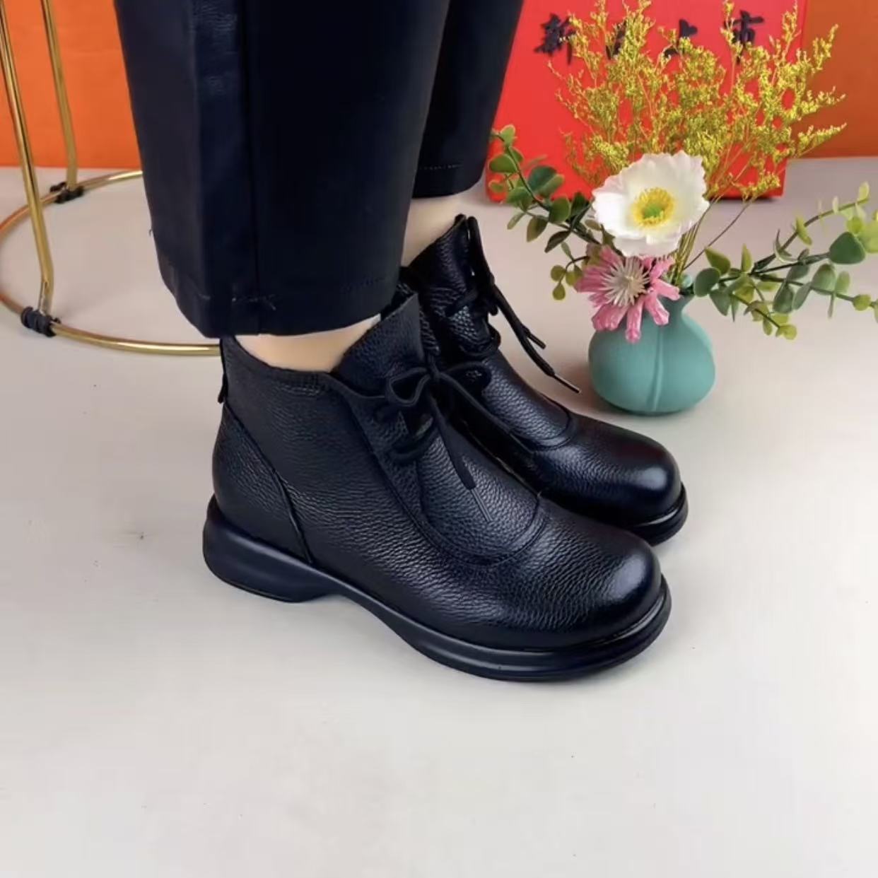 Sarah Express British-Style Flat Ankle Boots Black Cotton