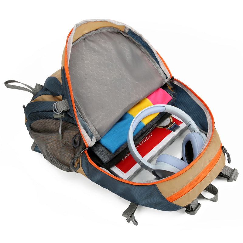 Sarah Express Outdoor Mountaineering Hiking Camping Backpack