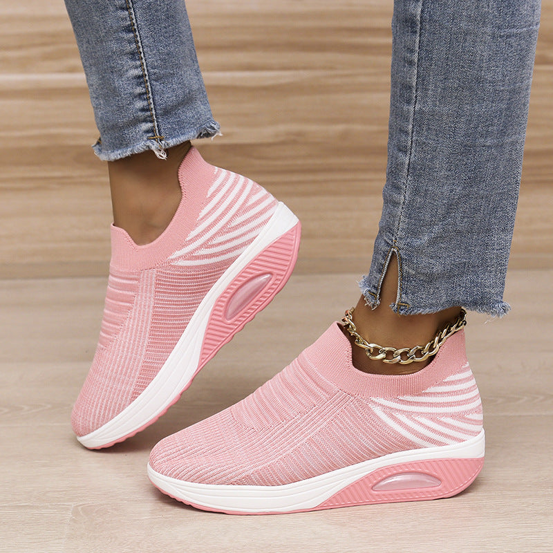 Sarah Express Women's Stripe Mesh Slip-On Platform Sneakers
