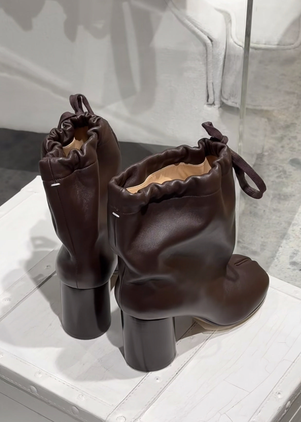Sarah Express Split-Toe Mid-Calf Chunky Heel Boots
