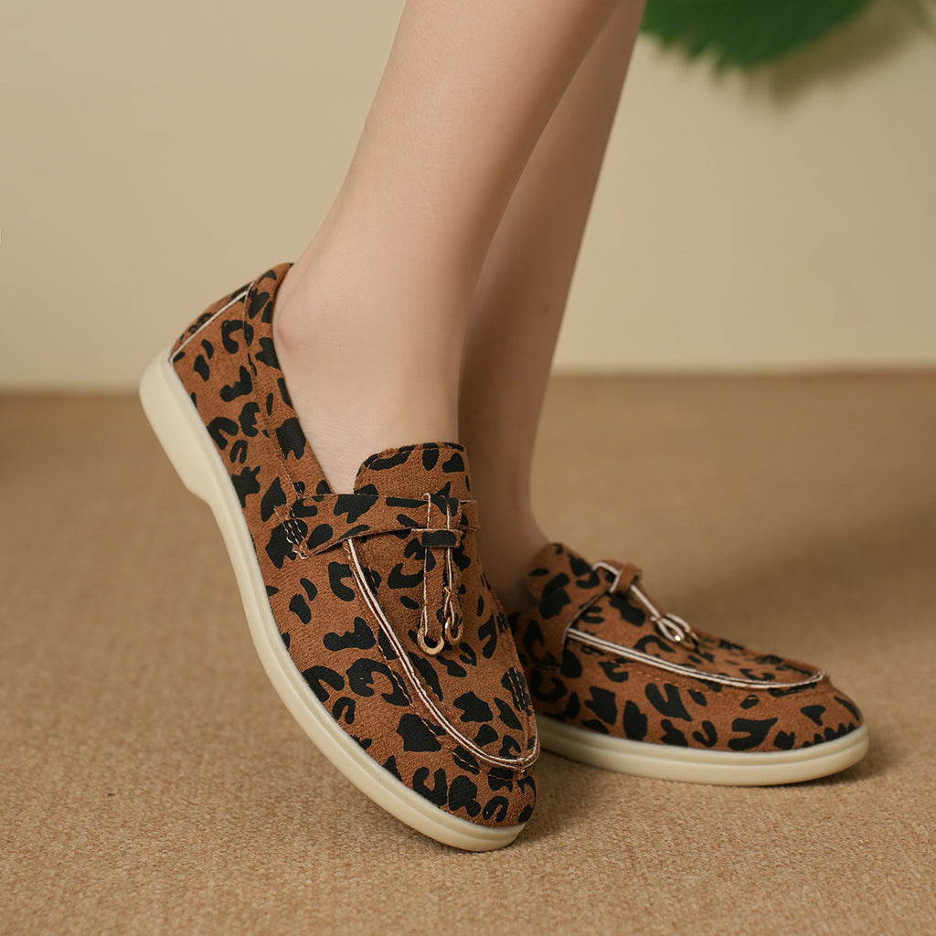 Sarah Express Leopard Print Casual Slip-on Pumps