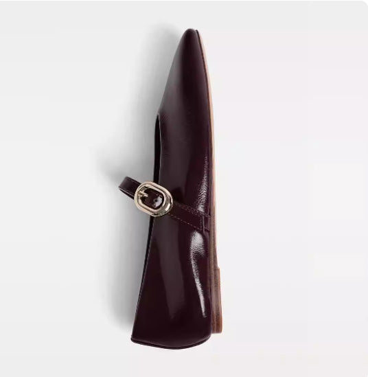 Sarah Express Burgundy V-Strap Round Toe Flats
